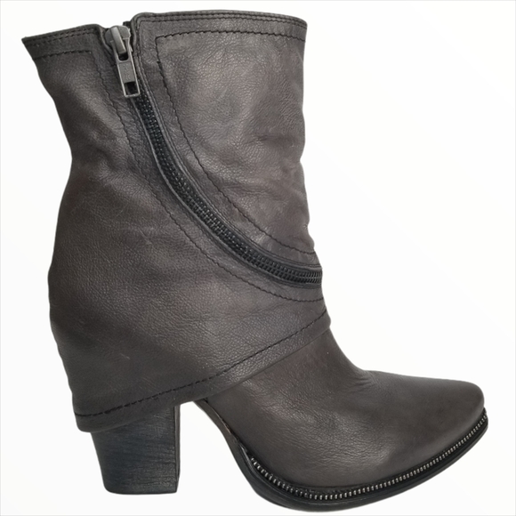 Francesco Morichetti Grey Leather Heeled Boots - Picture 3 of 16